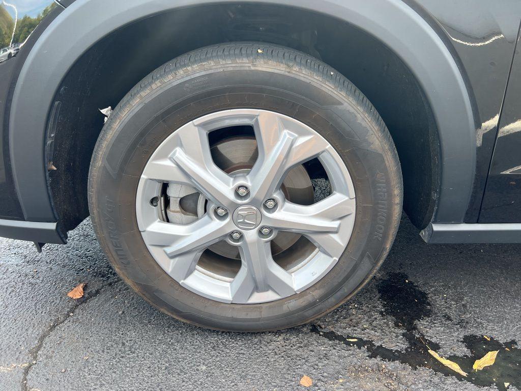 used 2024 Honda HR-V car, priced at $22,994