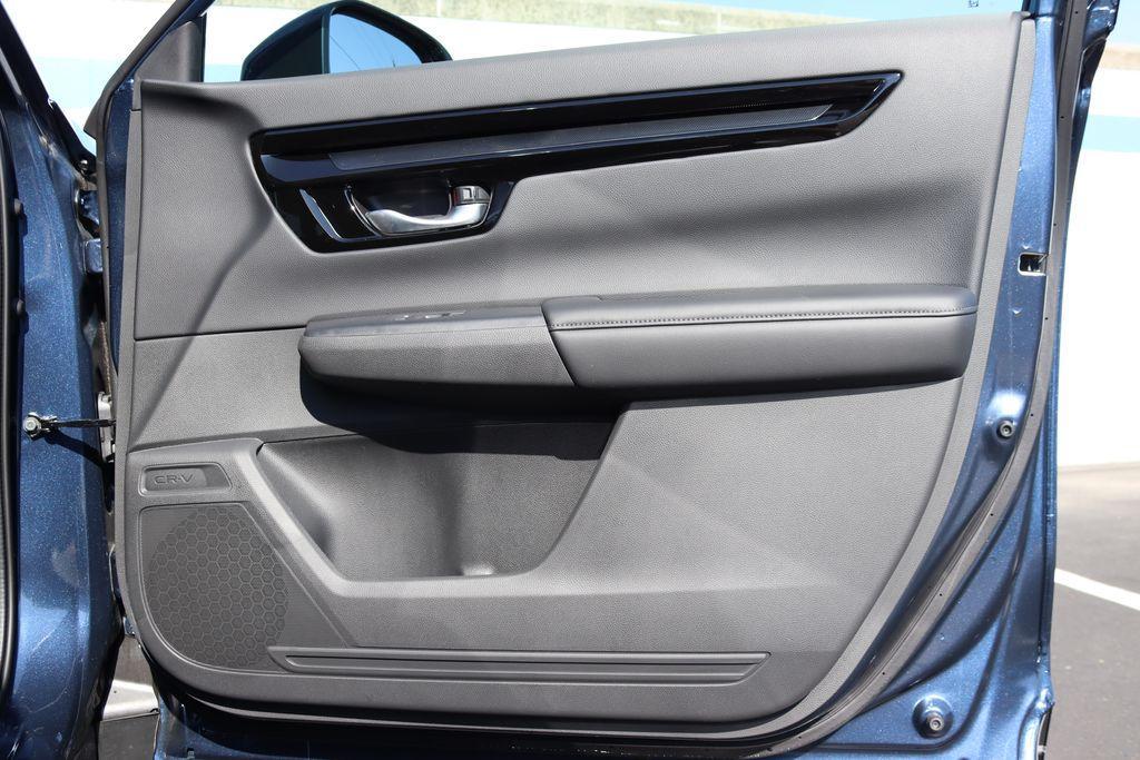 new 2025 Honda CR-V car, priced at $36,895