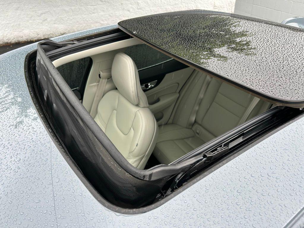 used 2022 Volvo S60 car, priced at $25,913