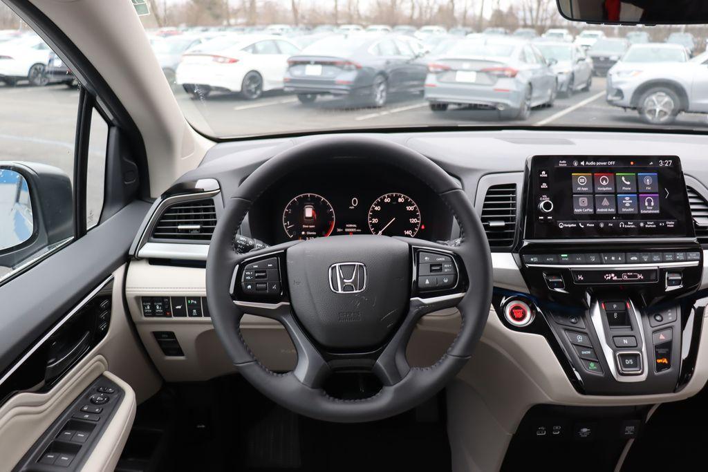 new 2026 Honda Odyssey car, priced at $45,433