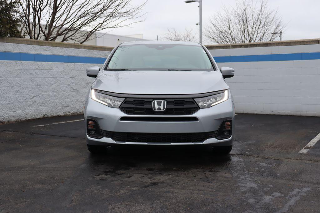 new 2026 Honda Odyssey car, priced at $45,433
