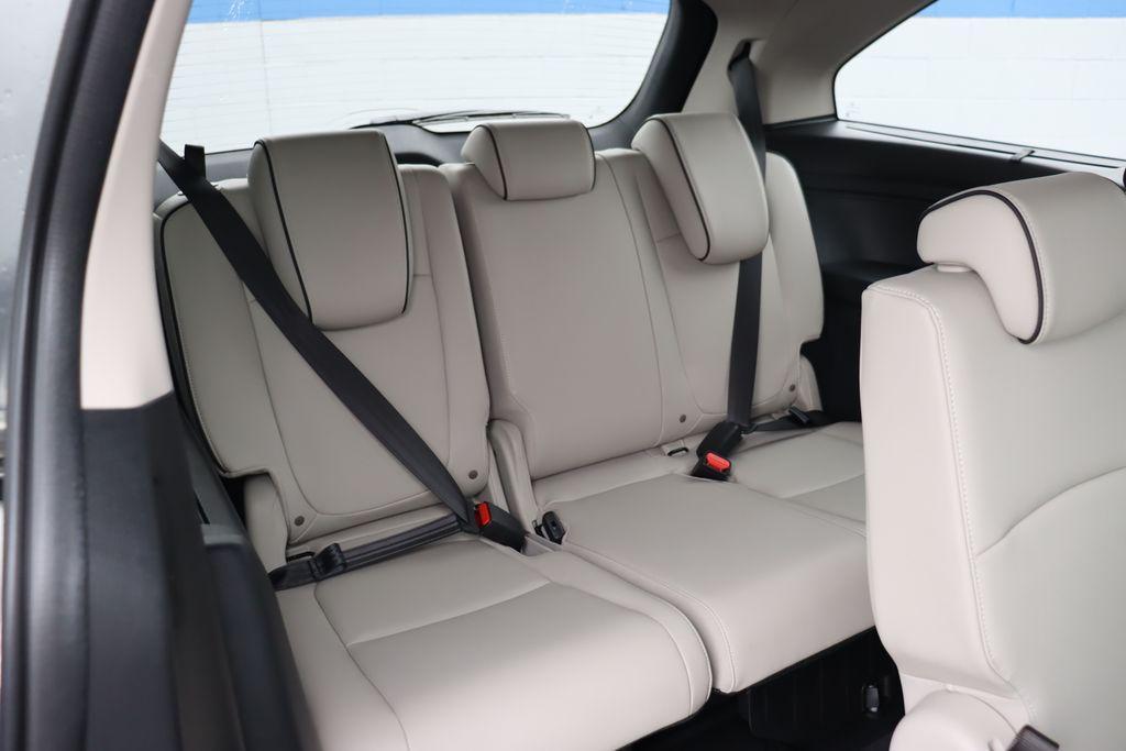 new 2026 Honda Odyssey car, priced at $45,433