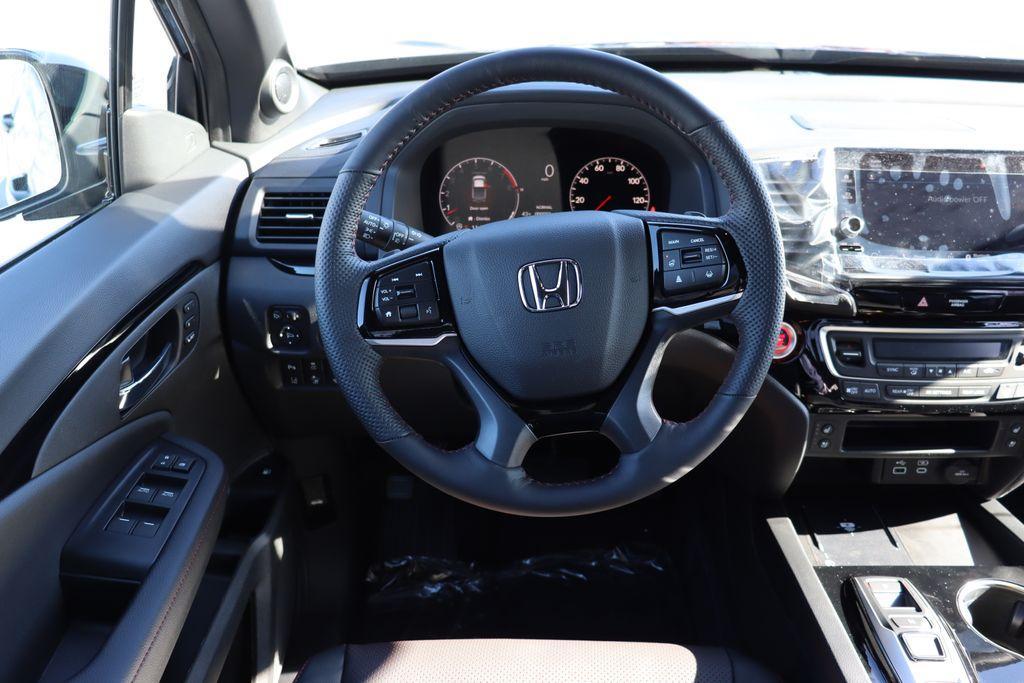 new 2025 Honda Ridgeline car, priced at $44,697