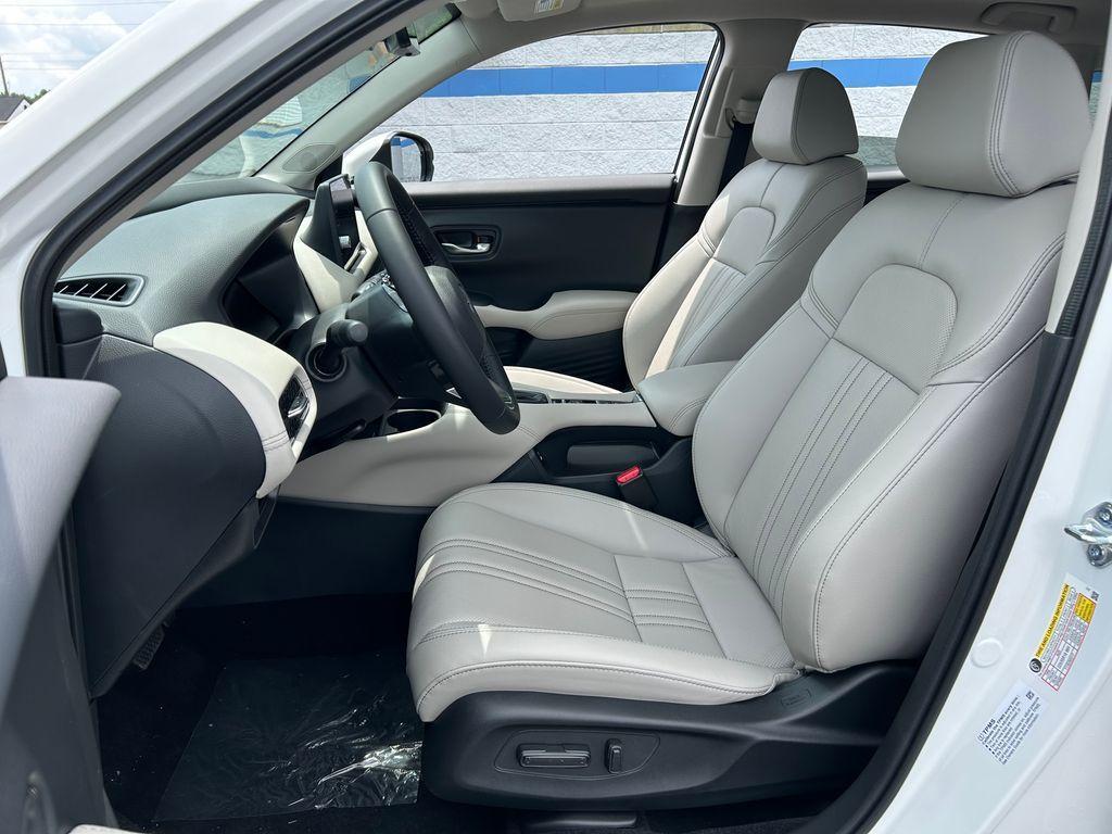 new 2026 Honda HR-V car, priced at $31,998