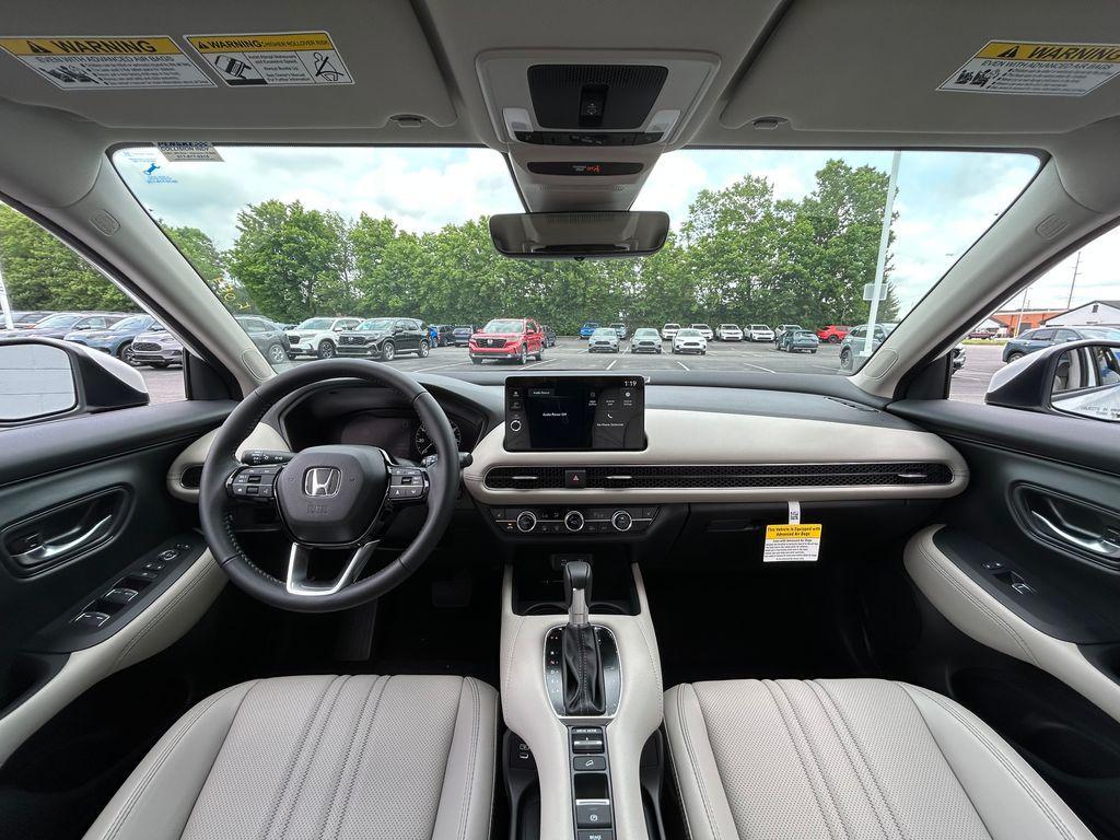 new 2026 Honda HR-V car, priced at $31,998
