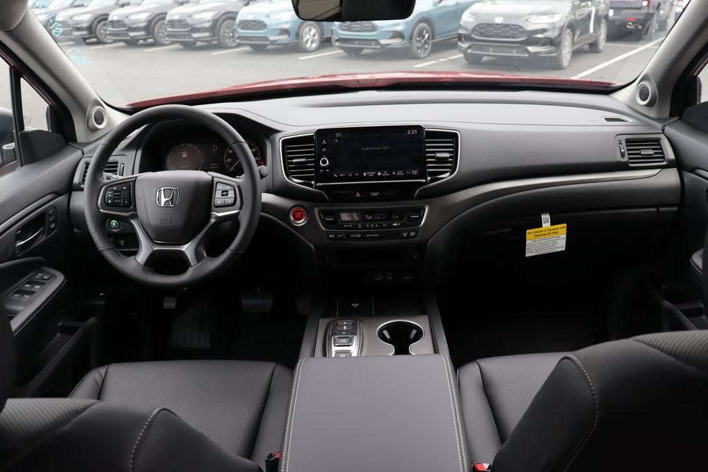 new 2025 Honda Ridgeline car, priced at $42,338