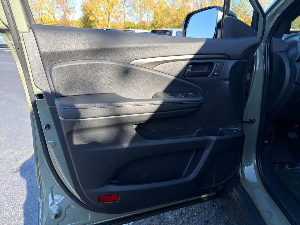 new 2026 Honda Ridgeline car, priced at $44,978