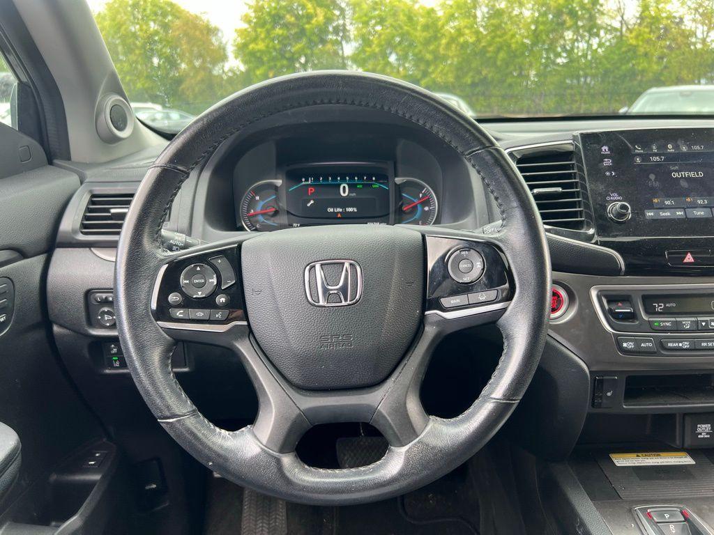 used 2022 Honda Pilot car, priced at $30,495