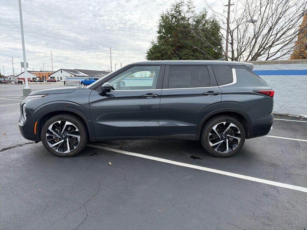 used 2024 Mitsubishi Outlander car, priced at $24,493