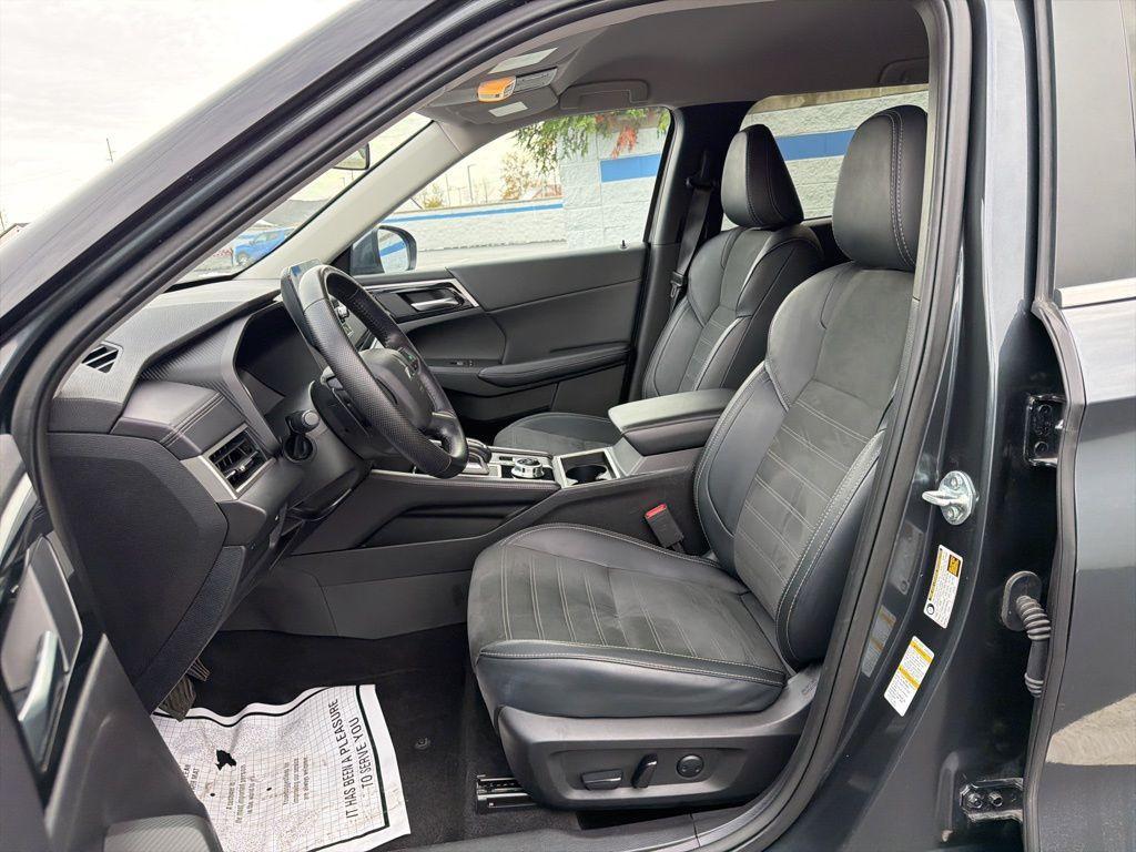 used 2024 Mitsubishi Outlander car, priced at $24,493