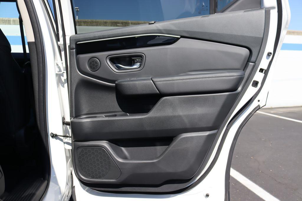 new 2025 Honda Pilot car, priced at $49,505
