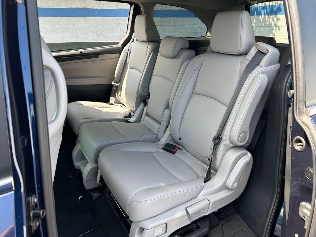 used 2024 Honda Odyssey car, priced at $40,991