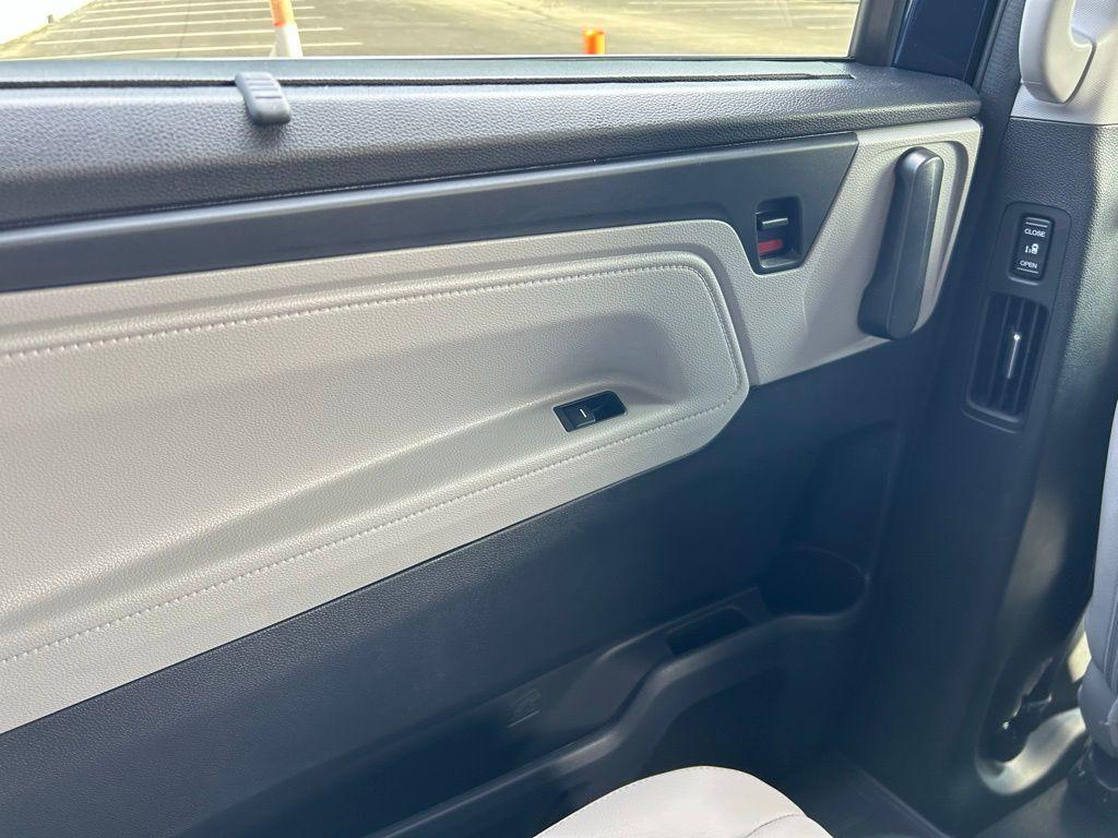 used 2024 Honda Odyssey car, priced at $40,991
