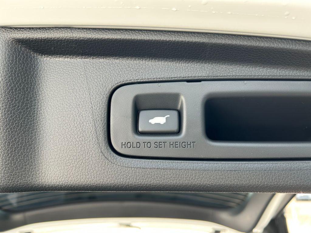 new 2026 Honda CR-V Hybrid car