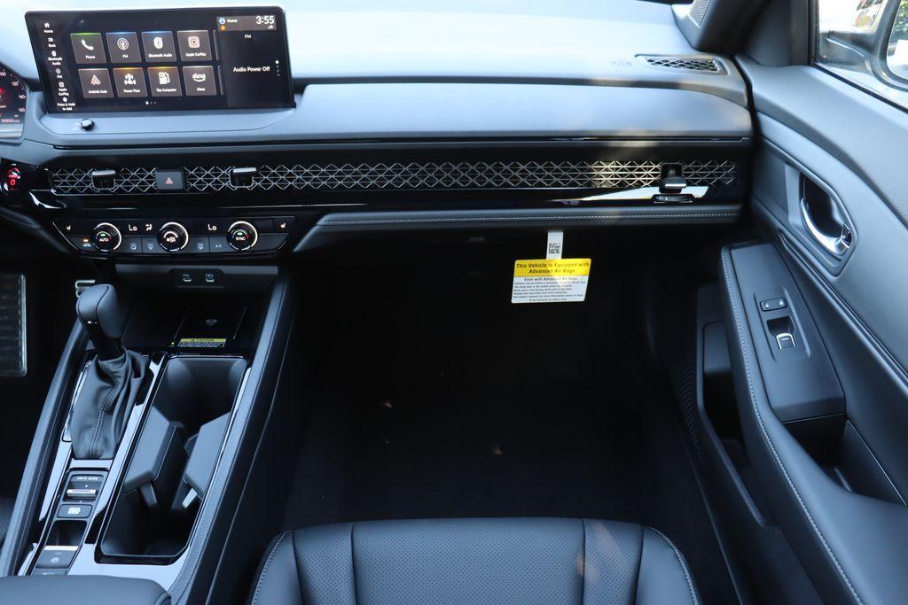 new 2025 Honda Accord Hybrid car, priced at $35,262