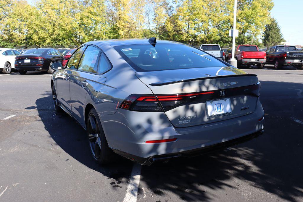new 2025 Honda Accord Hybrid car, priced at $35,262