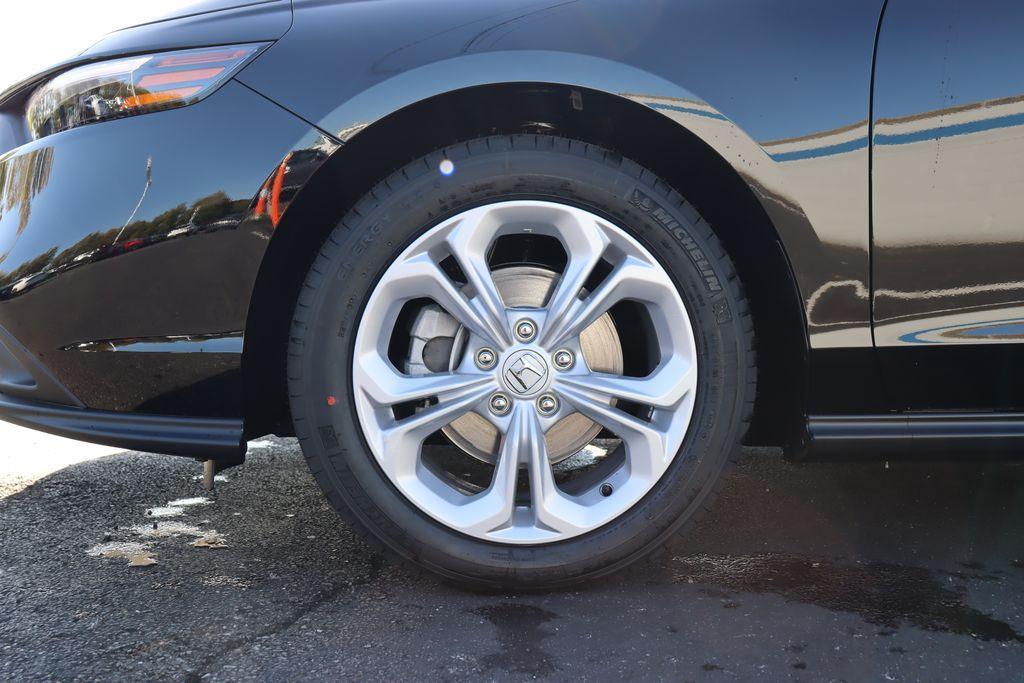 new 2025 Honda Accord car, priced at $28,357
