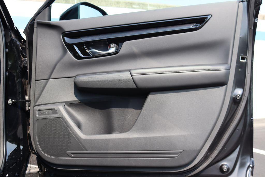 new 2025 Honda CR-V car, priced at $36,895