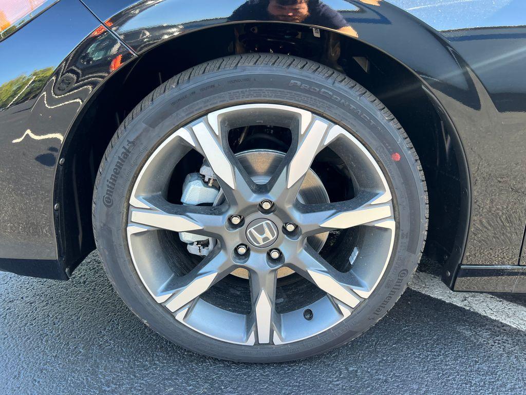 new 2026 Honda Civic Hybrid car, priced at $31,588