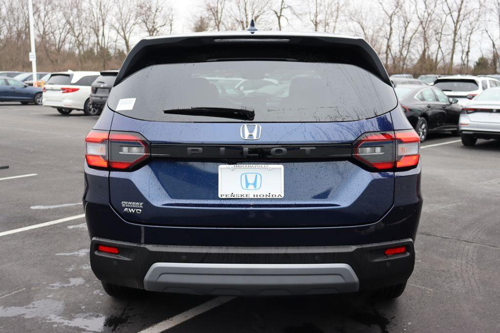 new 2025 Honda Pilot car, priced at $45,550
