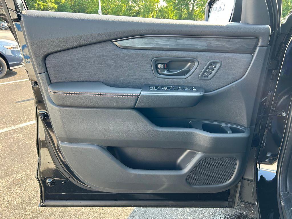 new 2026 Honda Passport car, priced at $47,207