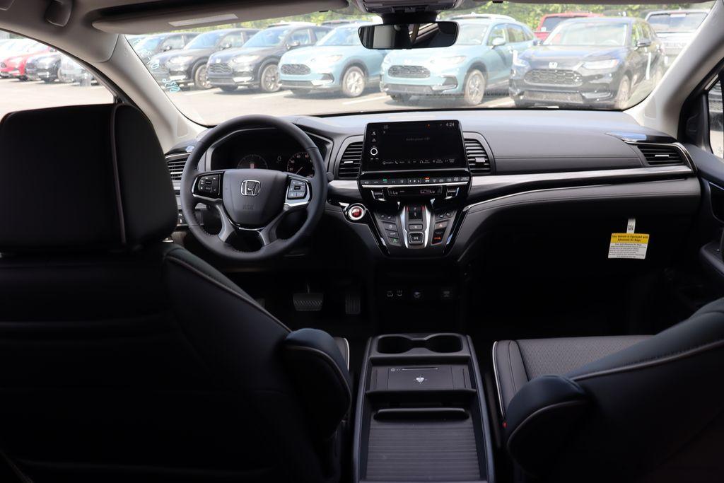 new 2025 Honda Odyssey car, priced at $50,630