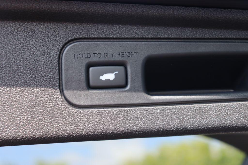 new 2025 Honda Odyssey car, priced at $50,630