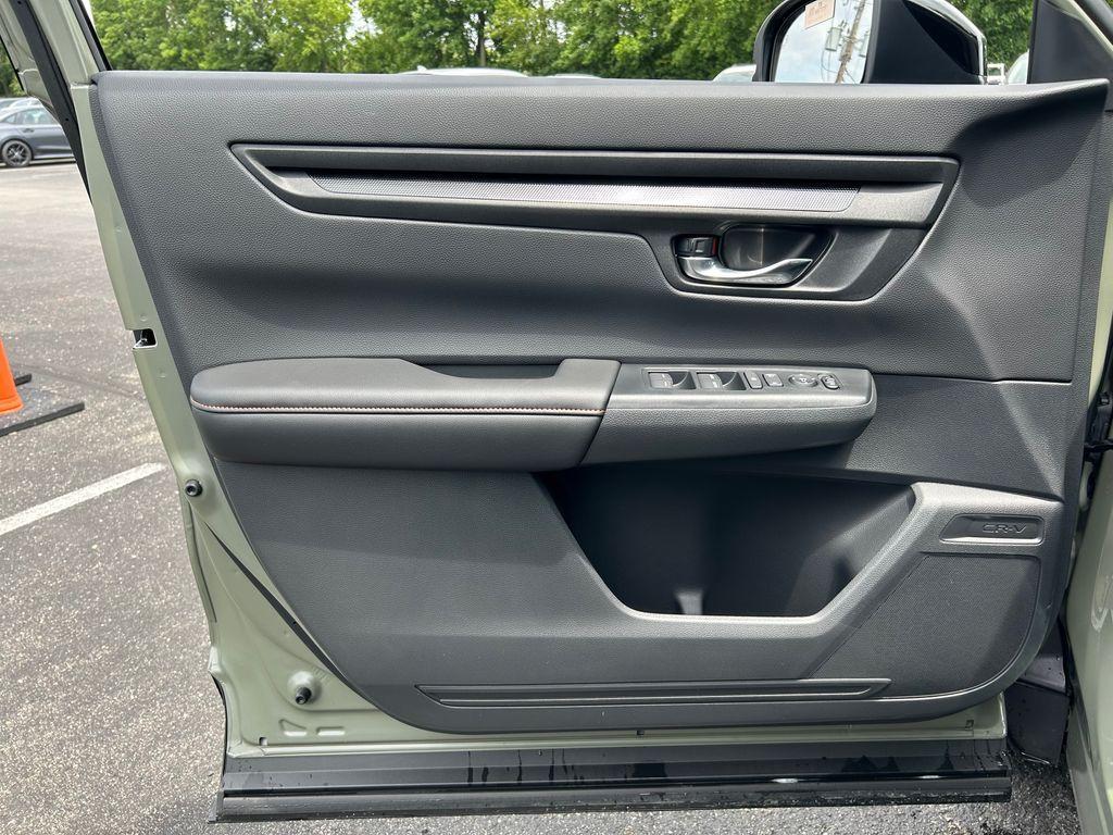 new 2026 Honda CR-V Hybrid car, priced at $38,850