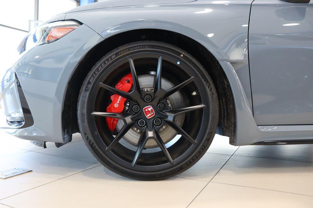 new 2025 Honda Civic Type R car