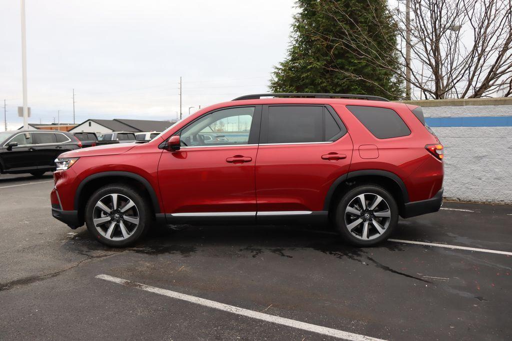 new 2025 Honda Pilot car, priced at $53,920