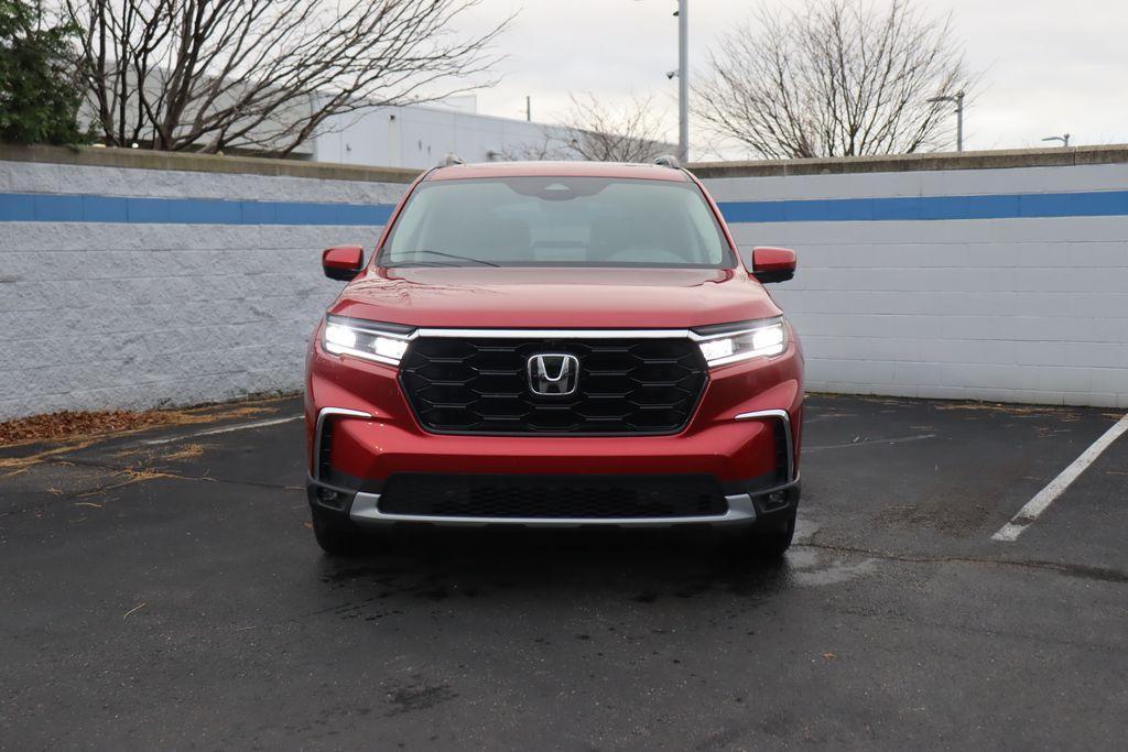 new 2025 Honda Pilot car, priced at $53,920