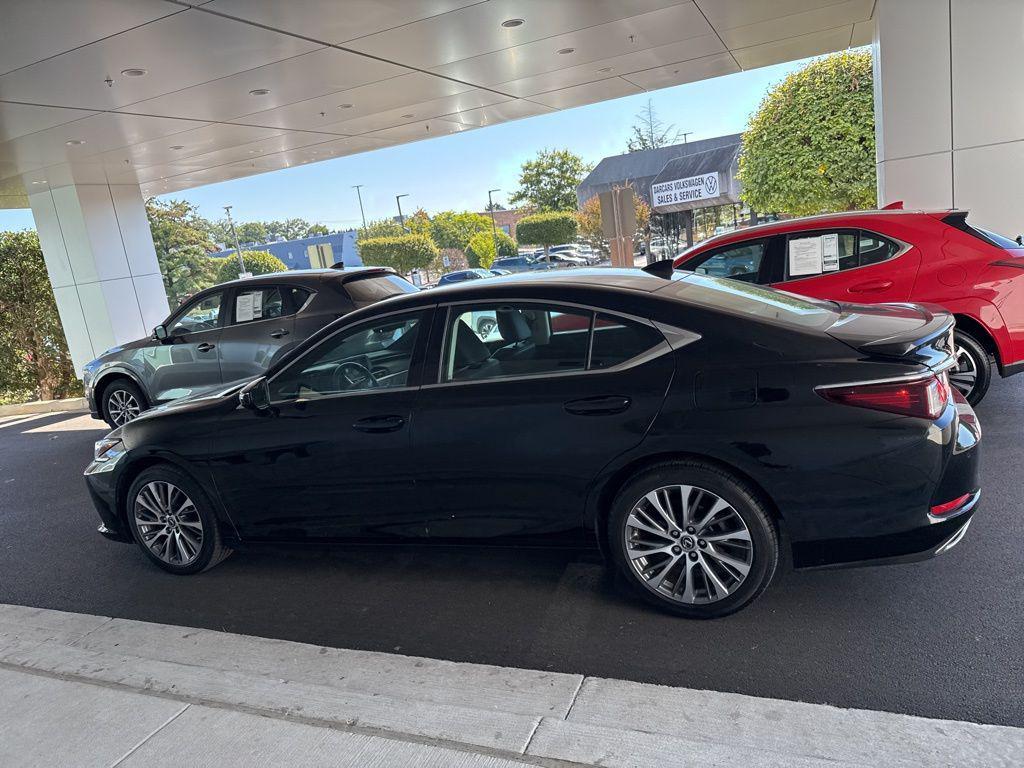 used 2021 Lexus ES 350 car, priced at $36,778