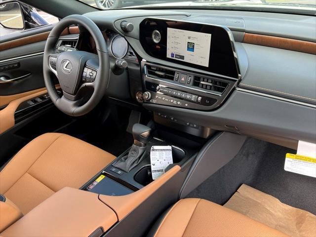 new 2025 Lexus ES 300h car, priced at $47,581