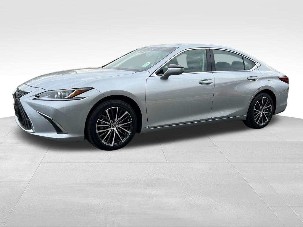 used 2024 Lexus ES 350 car, priced at $42,800