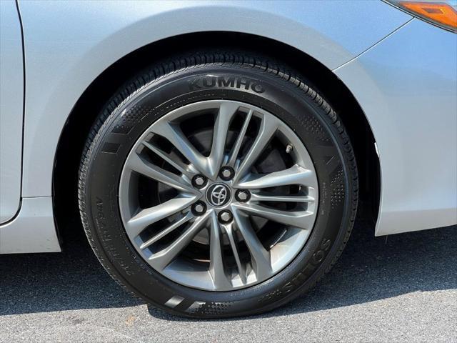 used 2016 Toyota Camry Hybrid car, priced at $13,990