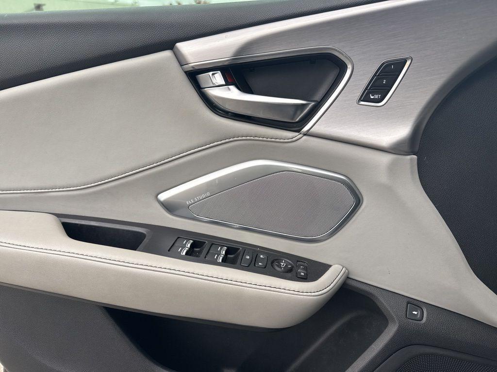 used 2020 Acura RDX car, priced at $26,847