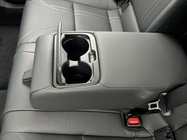 new 2025 Lexus ES 300h car, priced at $55,770
