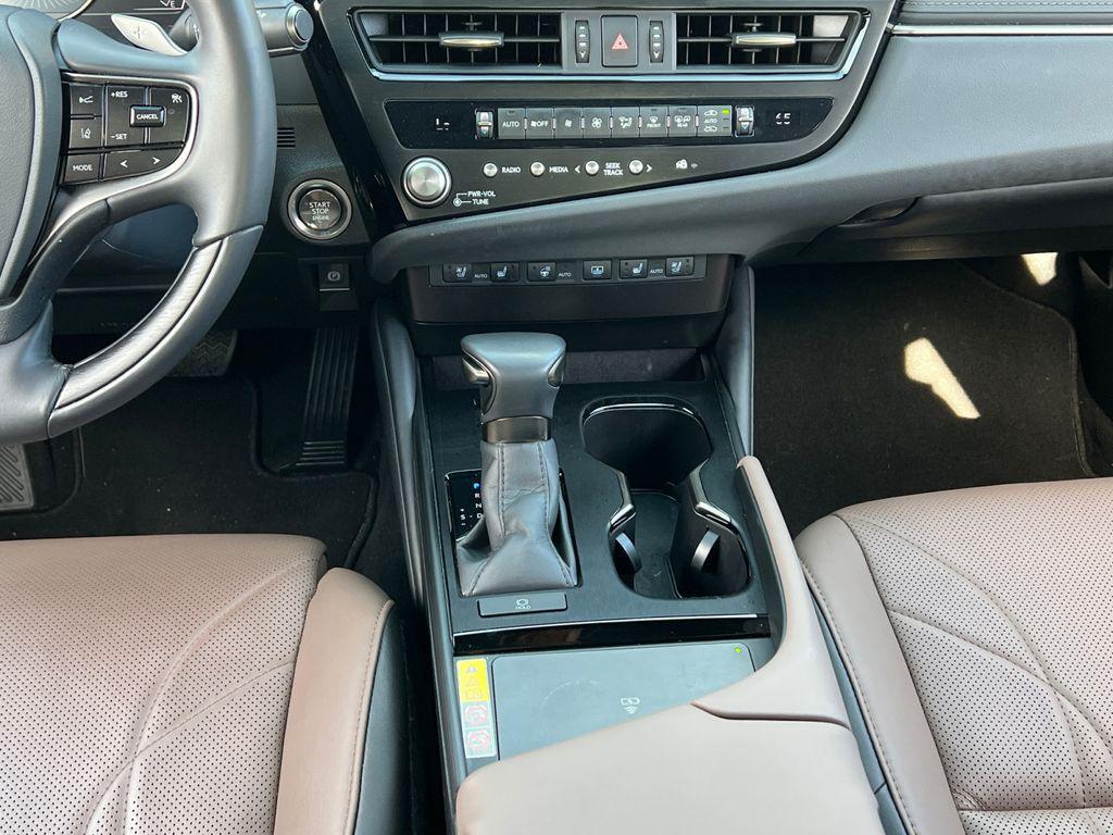 used 2024 Lexus ES 350 car, priced at $45,780