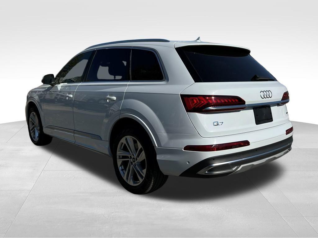 used 2021 Audi Q7 car, priced at $36,367