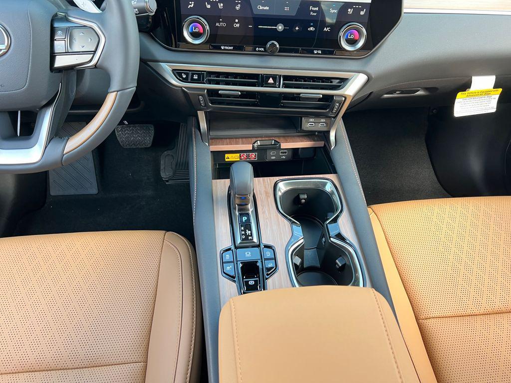 new 2025 Lexus RX 350 car, priced at $62,290