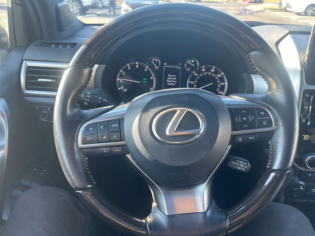 used 2022 Lexus GX 460 car, priced at $57,212