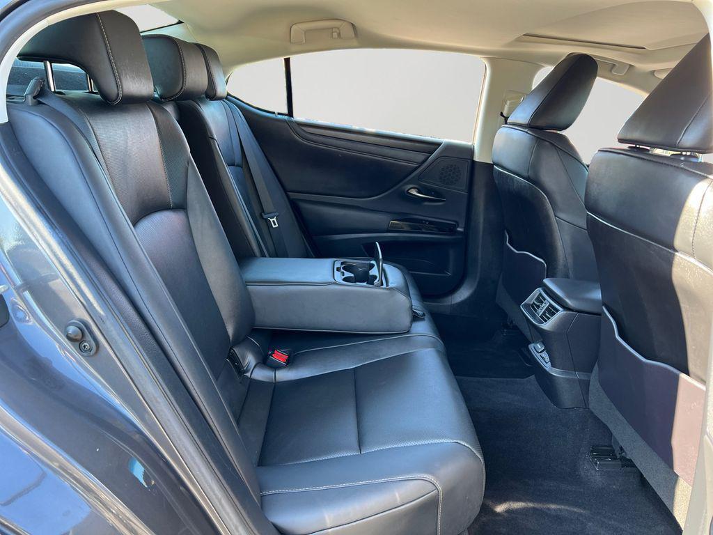 used 2023 Lexus ES 350 car, priced at $36,147
