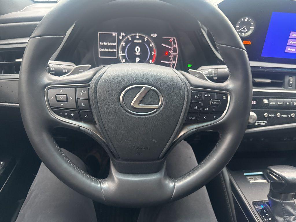 used 2023 Lexus ES 350 car, priced at $34,468