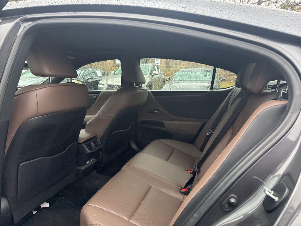 used 2023 Lexus ES 350 car, priced at $32,662
