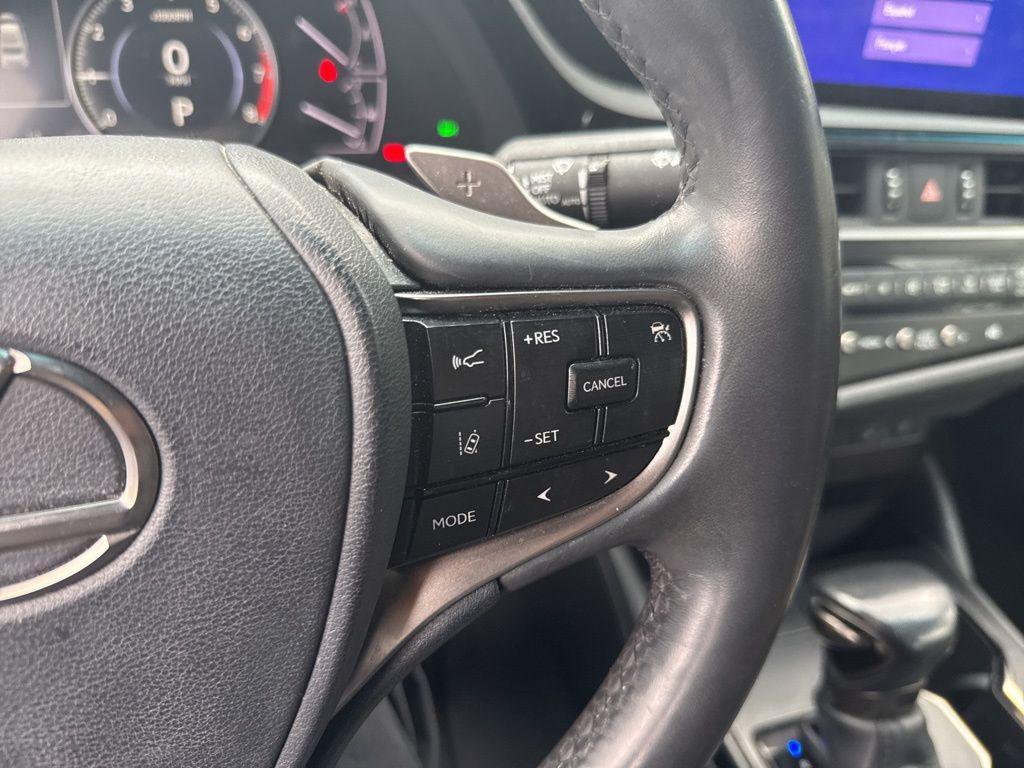 used 2023 Lexus ES 350 car, priced at $32,662