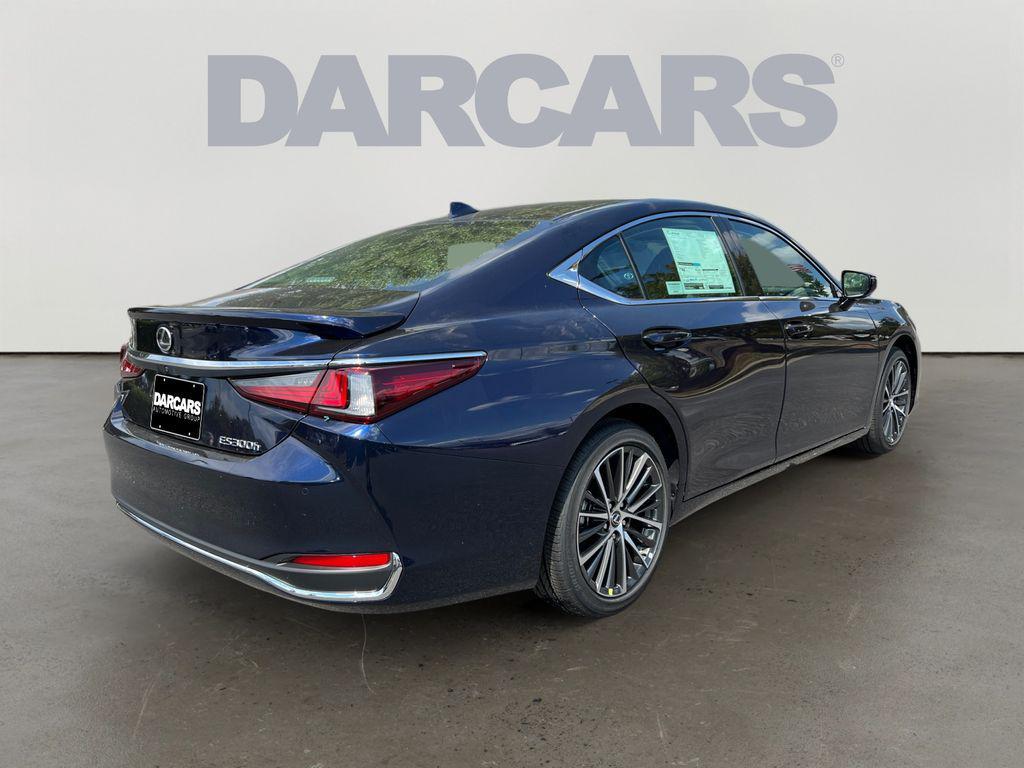 new 2025 Lexus ES 300h car, priced at $51,489