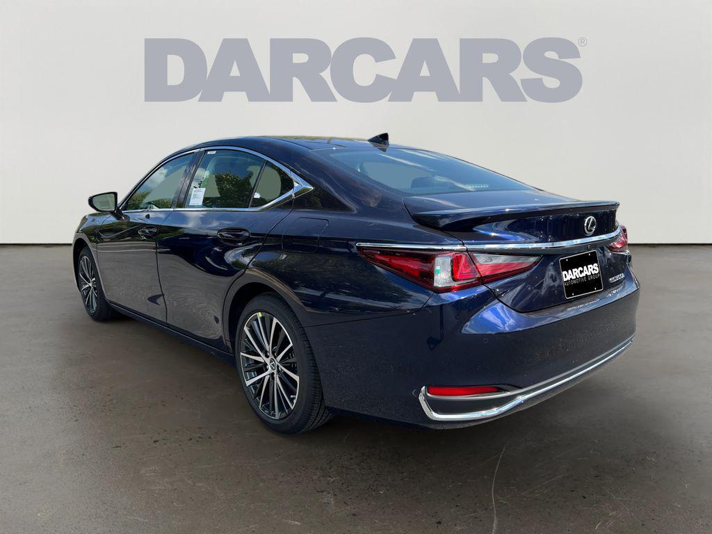 new 2025 Lexus ES 300h car, priced at $51,489