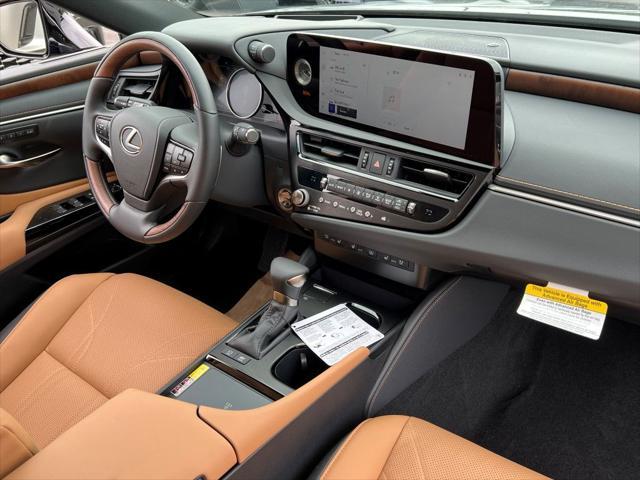 new 2025 Lexus ES 300h car, priced at $52,669