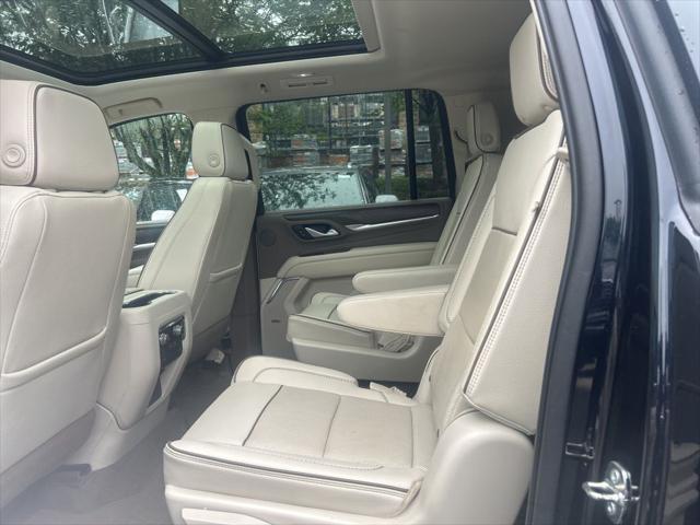 used 2022 GMC Yukon XL car, priced at $52,620