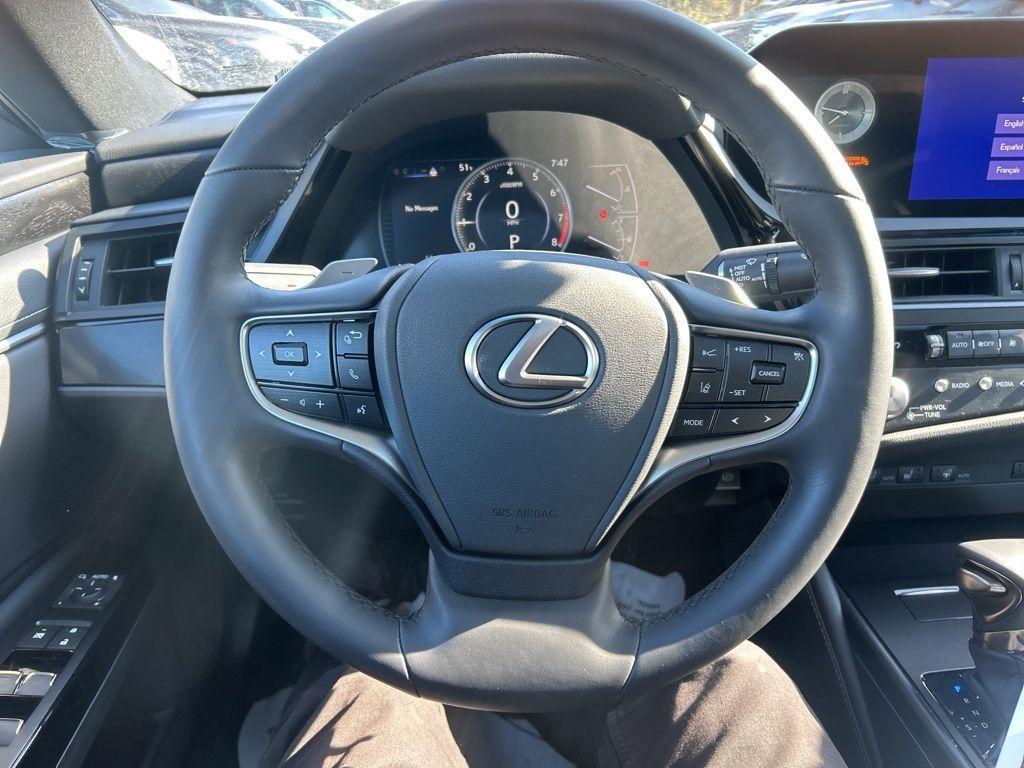 used 2025 Lexus ES 350 car, priced at $46,991